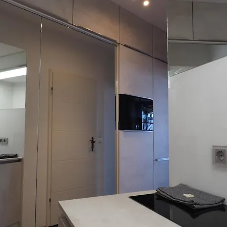 Royal - Sky - Apartment